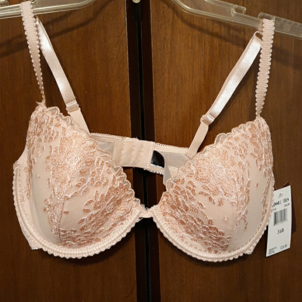 Donna L'oren bra.      NWT